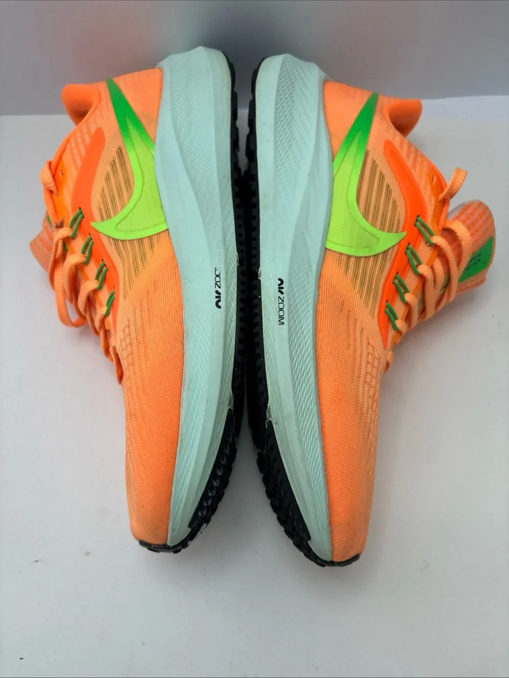 Nike Air Zoom Pegasus 39 Peach Cream Ghost Green - Womens Sz 9 - Running Shoes - Picture 5 of 7